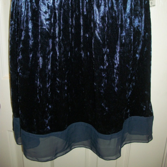 NEW LOTTIE & HOLLY VELOUR & CHIFFON Skirt juniors Medium - Picture 2 of 6